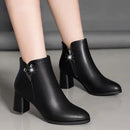 Bota Feminina de Inverno em Couro Legítimo - Victoria.