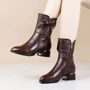 Bota Feminina de  Couro Legítimo de Cano Médio - Estilo Glacial