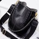bolsas femininas de couro em promoção  bolsas femininas de couro  bolsas de couro legitimo baratas  Bolsa para sair  Bolsa feminina de couro  bolsa feminina  bolsa de passeio  Bolsa de Luxo  Bolsa de couro legítimo  Bolsa de couro feminina  Bolsa de couro barata  Bolsa de couro  bolsa couro legítimo  bolsa couro  Bolsa a prova d'agua  Bolsa Antifurto  Bolsa  Bolsas