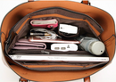 Bolsa Feminina de Ombro em Couro Legítimo - Mulher Elegante