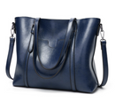 Bolsa Feminina de Ombro em Couro Legítimo - Mulher Elegante