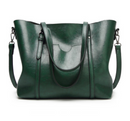 Bolsa Feminina de Ombro em Couro Legítimo - Mulher Elegante