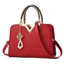 Bosla de couro barata  bolsas femininas de couro em promoção  bolsas de couro legitimo baratas  Bolsas  Bolsa feminina de couro  Bolsa de Luxo  Bolsa de couro legítimo  Bolsa de couro feminina