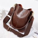 bolsas femininas de couro em promoção  bolsas femininas de couro  bolsas de couro legitimo baratas  Bolsa para sair  Bolsa feminina de couro  bolsa feminina  bolsa de passeio  Bolsa de Luxo  Bolsa de couro legítimo  Bolsa de couro feminina  Bolsa de couro barata  Bolsa de couro  bolsa couro legítimo  bolsa couro  Bolsa a prova d'agua  Bolsa Antifurto  Bolsa  Bolsas