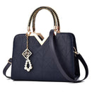 Bosla de couro barata  bolsas femininas de couro em promoção  bolsas de couro legitimo baratas  Bolsas  Bolsa feminina de couro  Bolsa de Luxo  Bolsa de couro legítimo  Bolsa de couro feminina