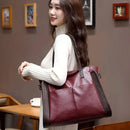Bolsa de Couro Feminina Sophia - FragamaiaCouro Legítimo  Conforto  bolsas femininas de couro em promoção  bolsas de couro legitimo baratas  Bolsas  Bolsa de Luxo  Bolsa de couro sophia  Bolsa de couro legítimo  Bolsa de couro feminina  Bolsa de couro  Bolsa  Acessórios de luxo