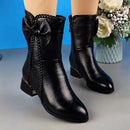 Bota Feminina de  Couro Legítimo de Cano Médio - Estilo Glacial