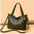 Bolsa Feminina em Couro Legítimo Espaçosa - Couro Couture