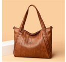 Bolsa Feminina em Couro Legítimo Espaçosa - Couro Couture