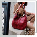 Couro Legítimo  bolsas femininas de couro em promoção  bolsas de couro legitimo baratas  Bolsas  Bolsa de Luxo  Bolsa de couro sophia  Bolsa de couro legítimo  Bolsa de couro feminina  Bolsa de couro  Bolsa