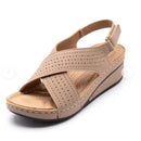 Sandália Feminina Plataforma Retrô - Retro Plat